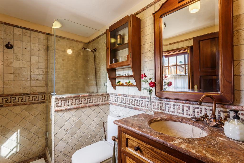 Villa Carlota Breña Baja Habitación foto